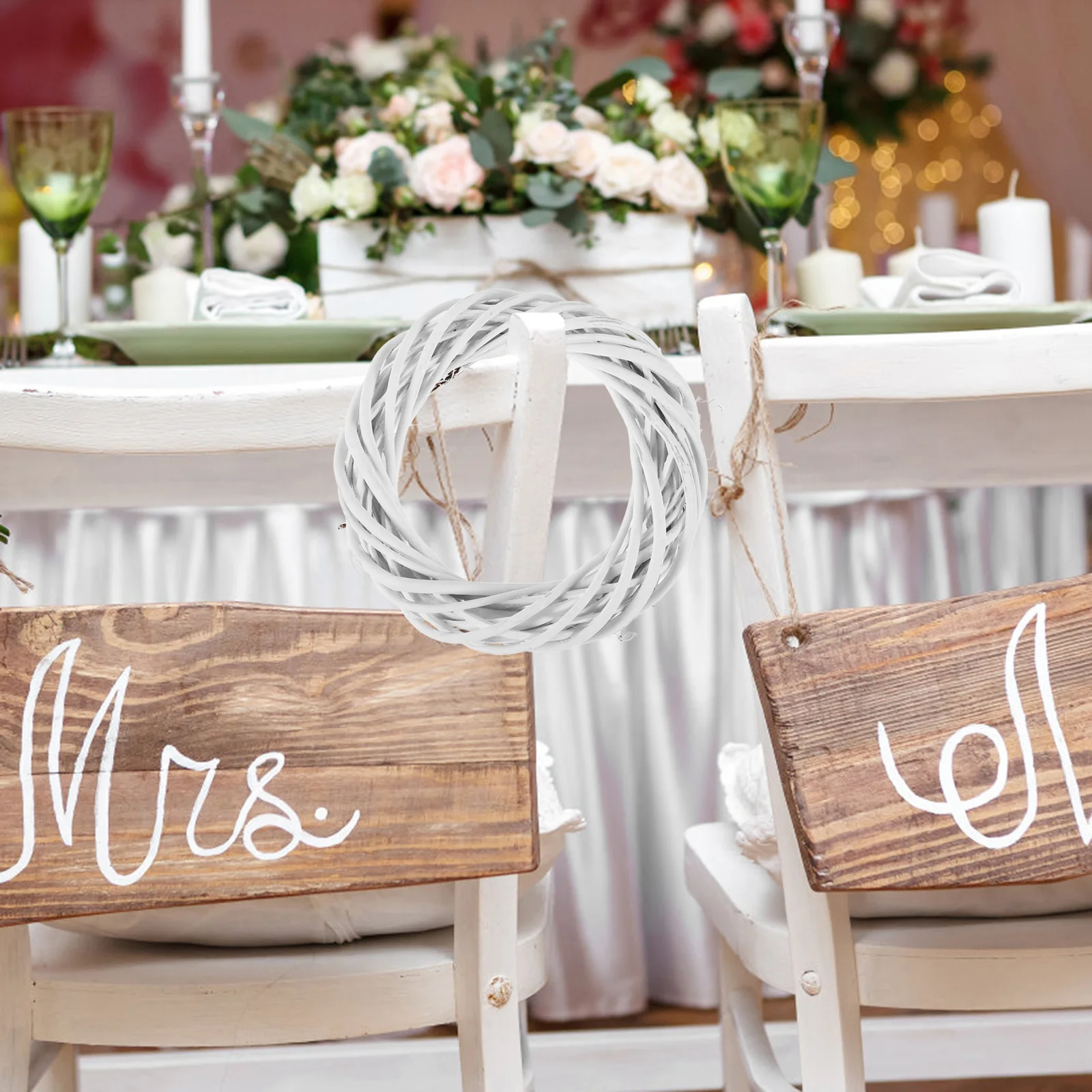 

2Pcs Rattan Wreath Circle DIY Wooden Garland Ring Door Decoration Flower Craft Frame Rustic Wreath Making Material Festive Decor