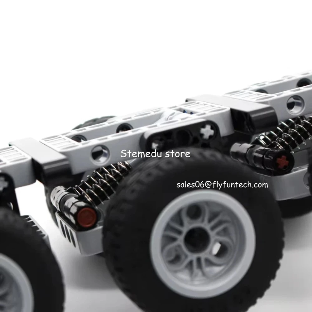 MOC Set di ruote per auto ad alta tecnologia 119 pezzi Building Block Parti tecniche per braccio di sollevamento con perno compatibile con giocattoli in mattoni per rimorchio a 3 assi