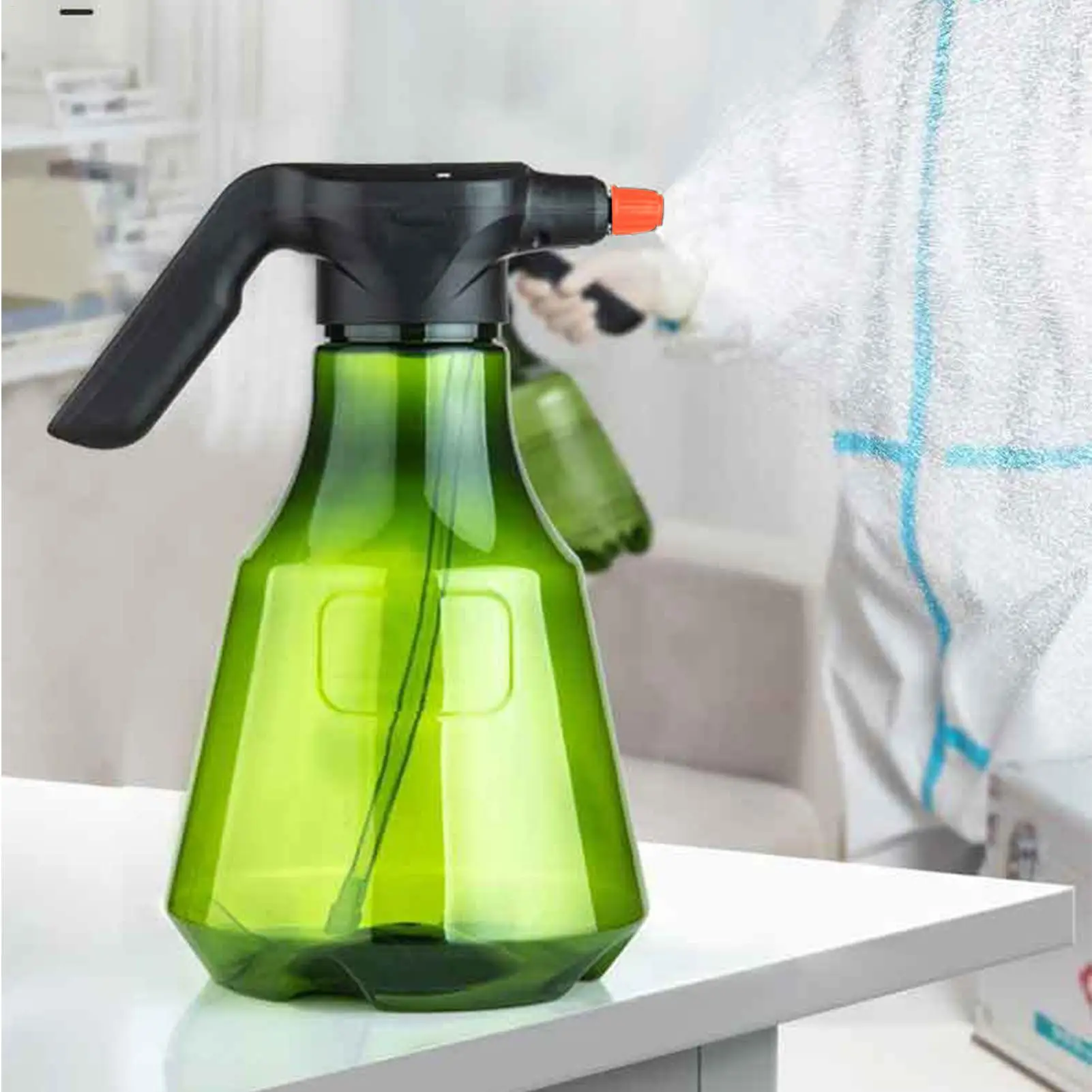 

Electric Sprayer 3.5L Lawn Care Mister USB Charging Portable Sprayer for Lawn Car Washing Livestock Care Deck Greenhouse Outdoor