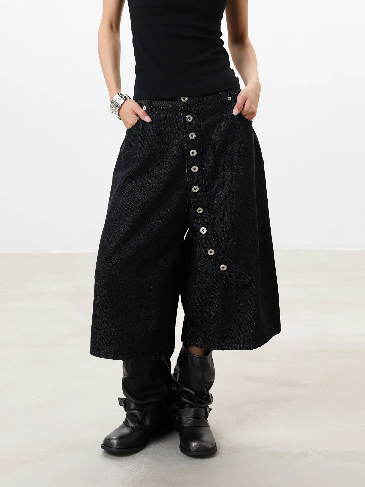 Women American Vintage Denim Capri Jeans Summer Black Multi Button Placket Loose Wide Leg Knee Length Denim Shorts Trousers