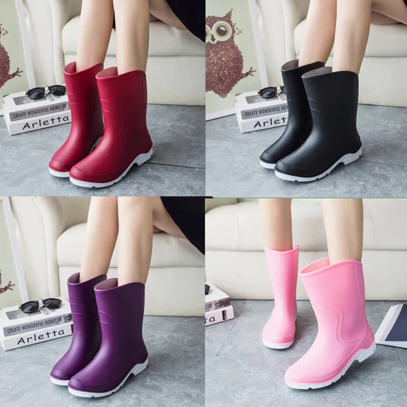 2023 Summer Waterproof Fashion Women's Rain Shoes Solid Color Mid Sleeve Outdoor Casual Anti slip and Warm Women's Shoes 36-41