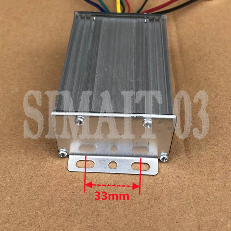 

DC12V-24V 250W бесщеточный регулятор скорости трехфазный мощный бесщеточный двигатель драйвер 126 мм * 68 мм * 36 мм