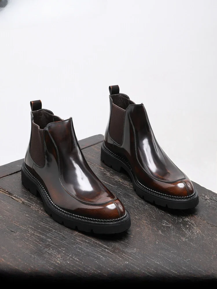 

Autumn and Winter New Business Casual Men's Boots Thick-soled High-top Leather Fashion Short Boots Men's Shoes