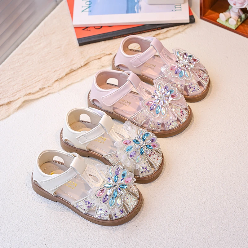 Kids Girls Closed-toe Princess Sandals with Sparkly Flower Rhinestones, Soft Non-slip Sole, Stylish for Summer & Casual Wear