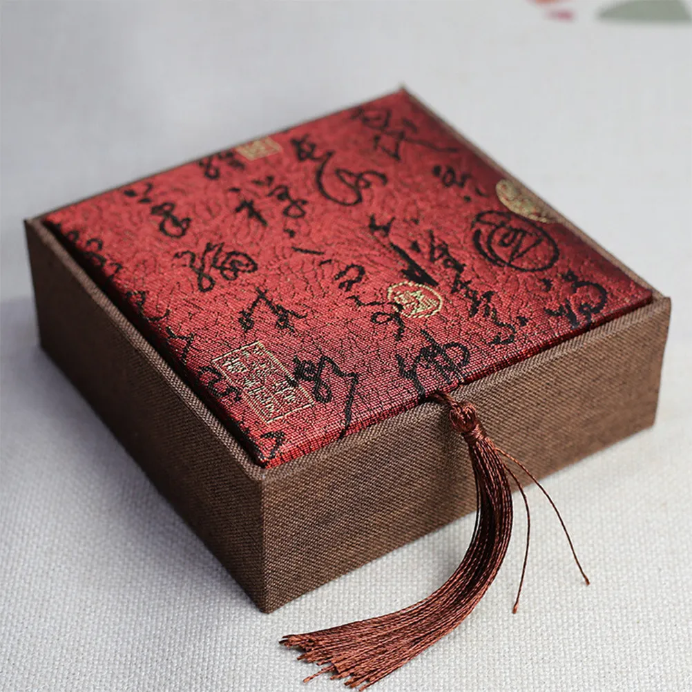 1Pcs Chinese Style Jewelry Gift Box Retro Tibetan Beads Red Tassel Design Premium Packaging Box Multipurpose Use