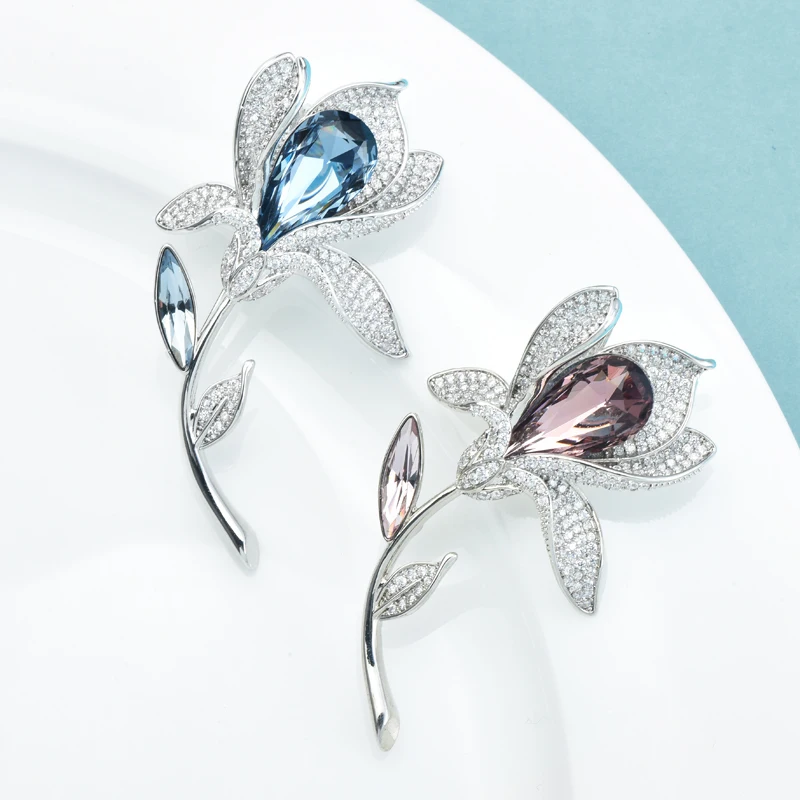 Wuli&baby Luxury Beautiful Flower Brooches For Women Top Quality 2-color Crystal Magnolia Plants Party Office Brooch Pins Gifts