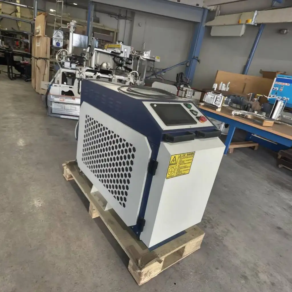 Yalet 1500W Handheld Fiber Laser Cleaning Hine High Quality For Rust Removal On Metal New Condition