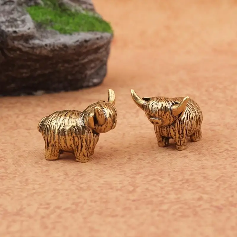 1Pc Solid Brass Highland Cow Figurine With Fine Craft Retro Appearance Perfect For Home Desk Decoration Small Gift