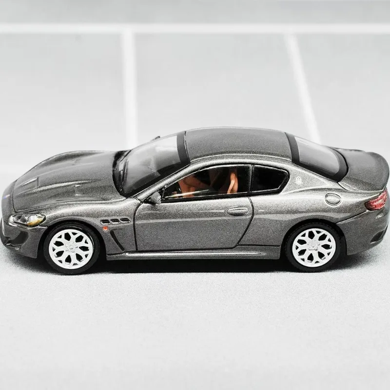 نموذج سيارة Shadow 1:64 Maserati GT مصنوع من خليط معدني، لعبة هدية مهرجان الأولاد، عنصر زخرفي قابل للجمع للبالغين. #3