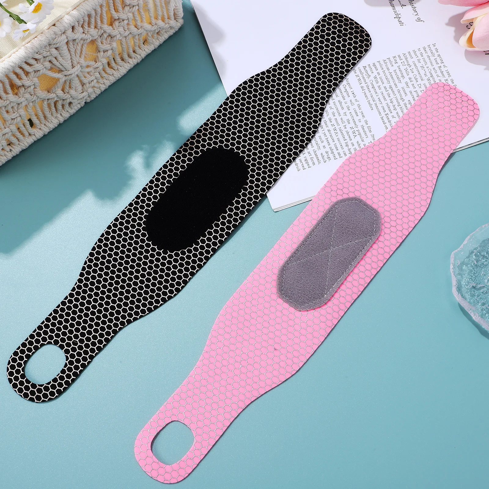 

2 pcs Breathable Band Adjustable Support Brace For Gym Weightlifting Carpal Tunnel Wrist Wraps Men Wrist Sleeve Workout