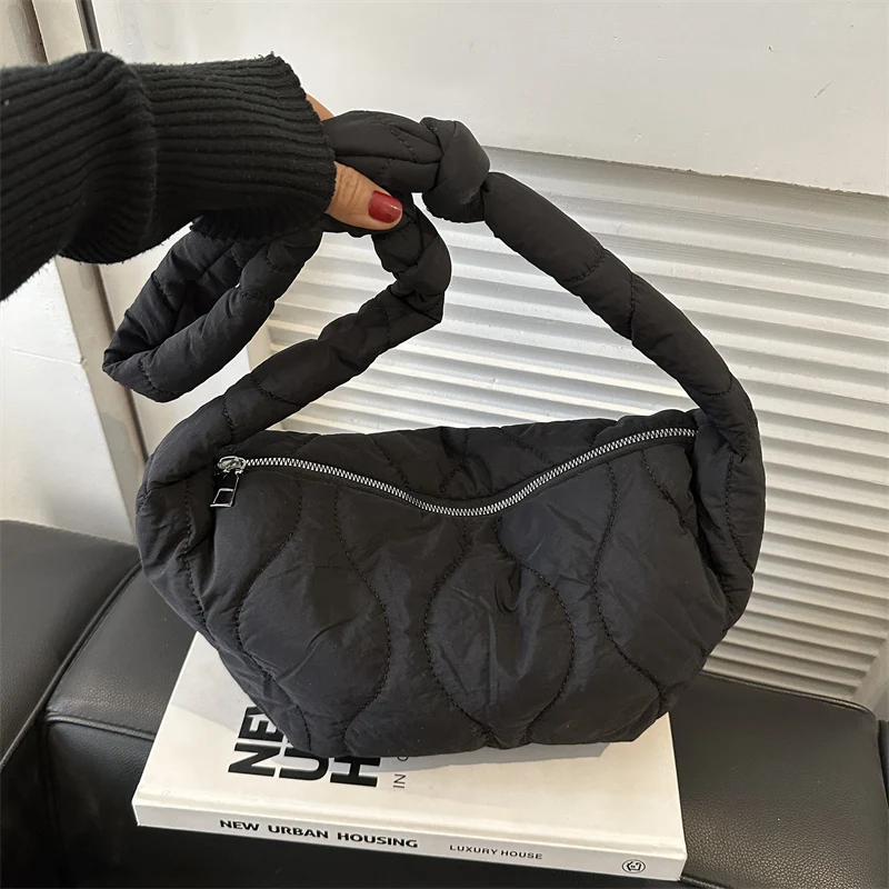 2023 New Dumpling Shape Large Capacity Cotton down Jacket Bag Belted Autumn Winter Crossbody Bag Versatile Single Shoulder Bag
