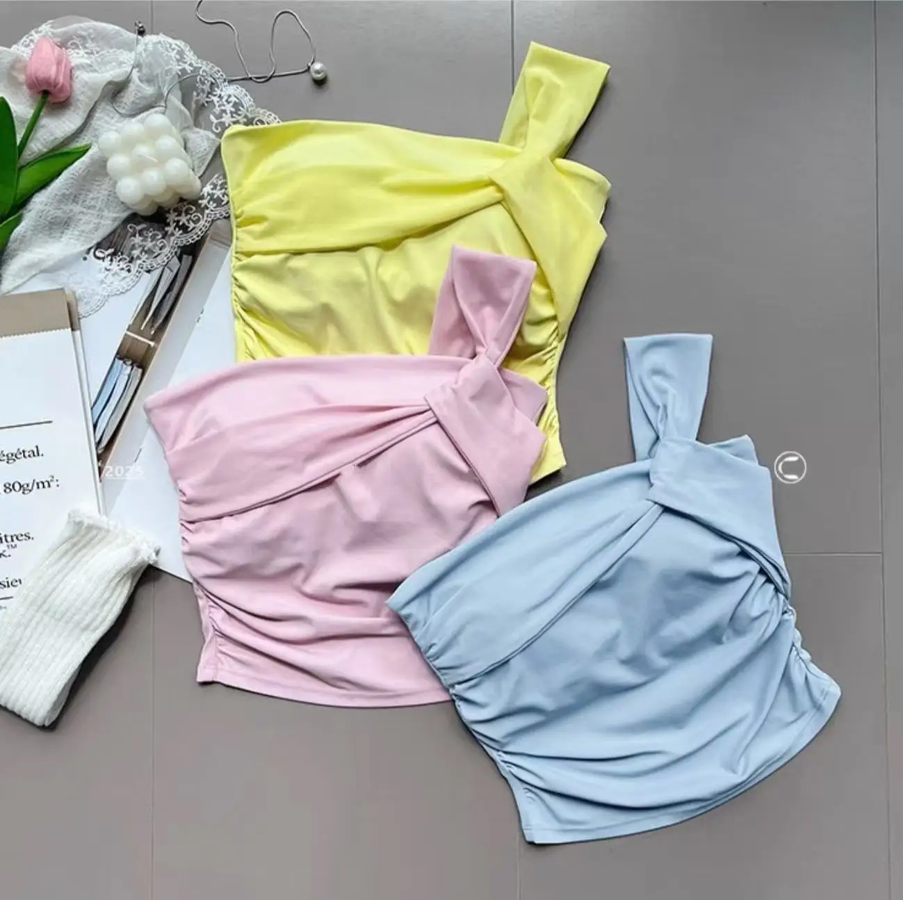 

Women's One-Shoulder Yoga Bra, Shockproof High-Impact Sports Bra with Fixed Cups, Running & Fitness Vest, Yoga Top