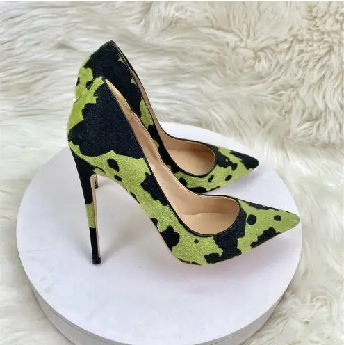 

Sexy Ladies Green Black Mixed Color Horse Fur Pointed Toe Shallow Slip On Flat 6 8 10 12 CM Thin Heels Pumps Female Dress Shoes