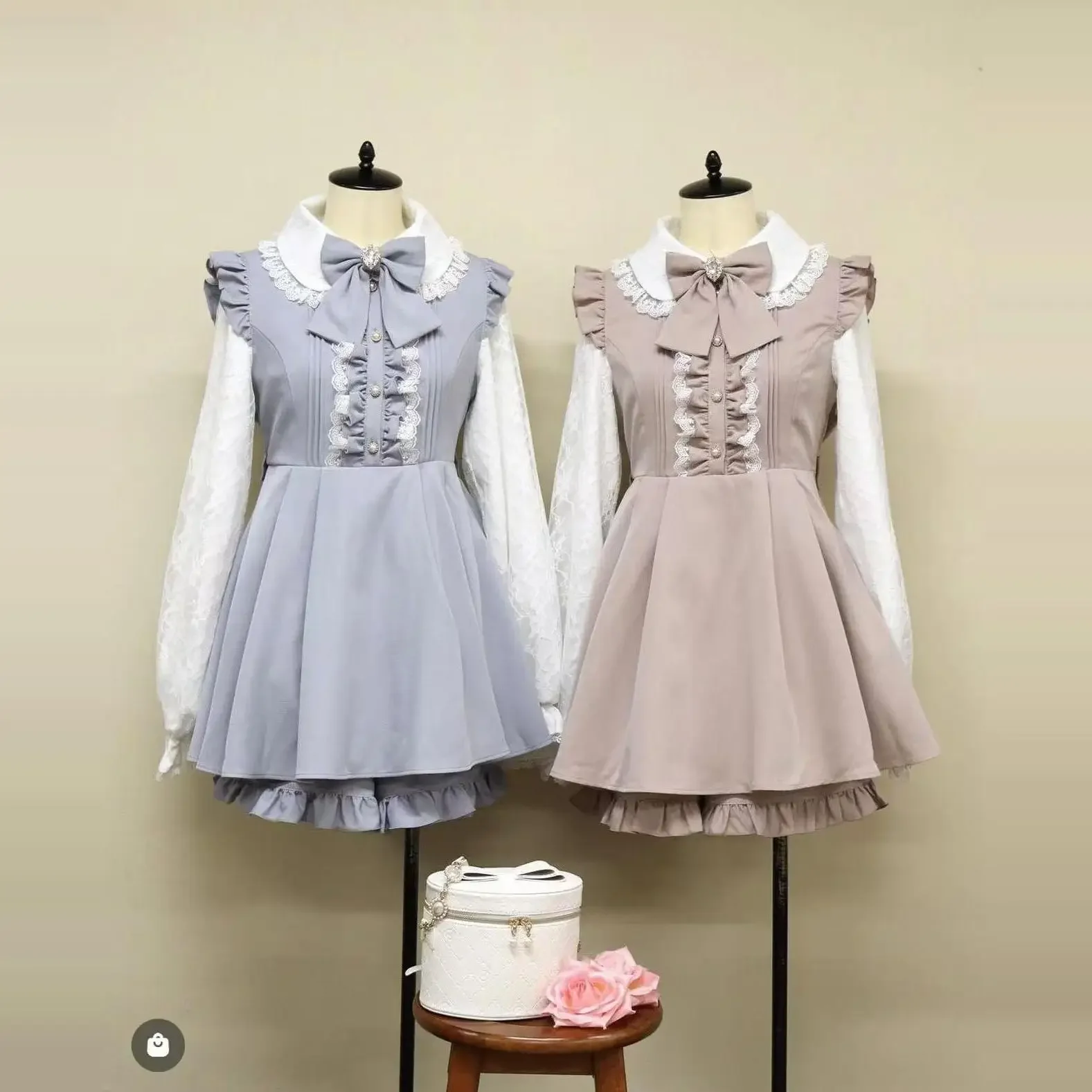 

Japanese Sweet Two Piece Set Cute Big Bow Slim Shirt Lace Splicing Fungus Edge Long-sleeved Top and Base Shorts Outfits