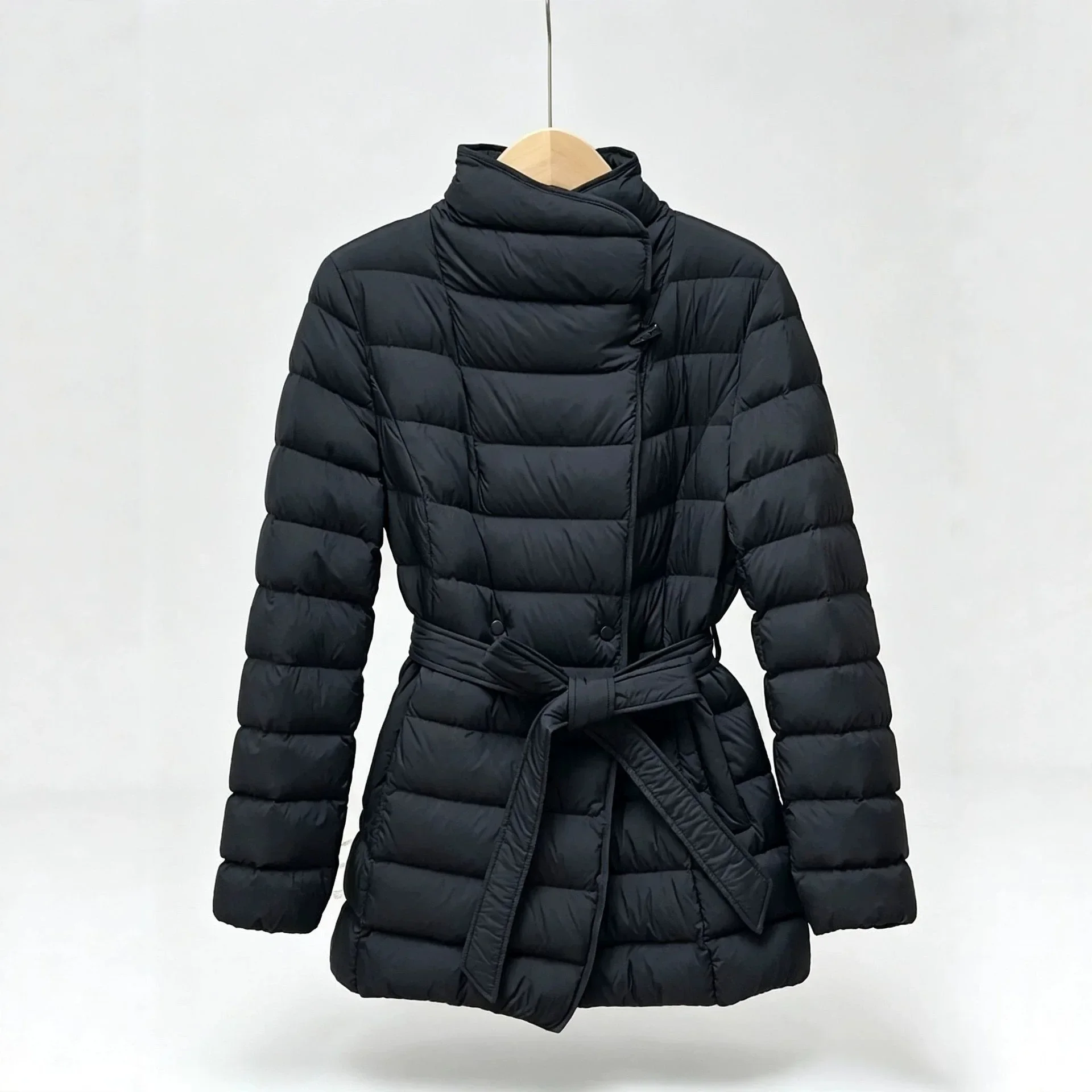 2026 Autumn and Winter New Women's Down Jacket Windproof Lace Up Slim Fit Jacket