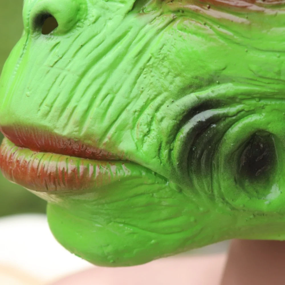 Grüne Alien-Latexmaske Realistische Großaugige UFO-Gesichtsmaske Halloween Horror Cosplay Kostüm-Requisiten für Maskenball-Partys – Detail 7