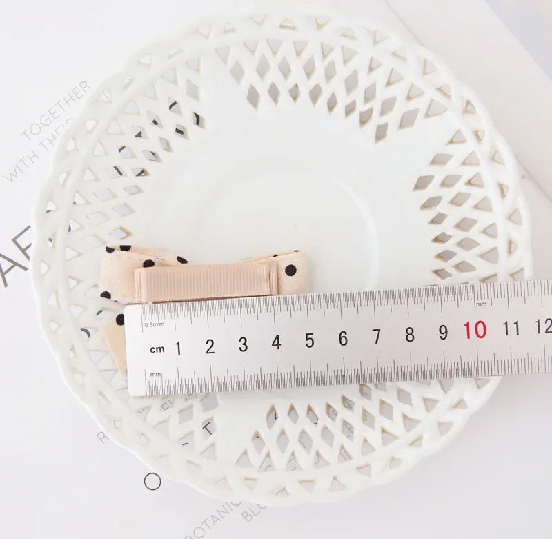 6 ピース/セット新ファッション韓国の甘い女の子チェック柄生地弓ヘアクリップ子供シンプルなニットフラワークリップヘアアクセサリー