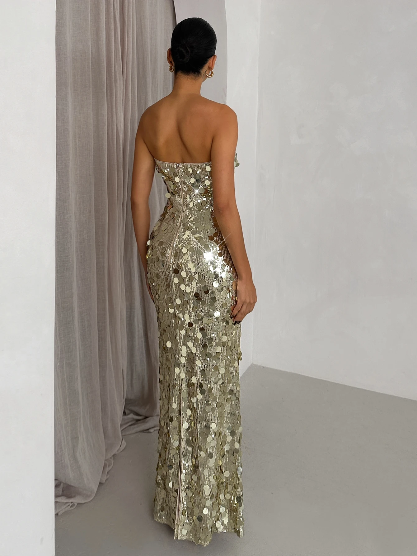 2026 Spring Strapless V-Neck Fishtail Evening Dress Women's Sequin Backless Long Slim Fit Evening Gown