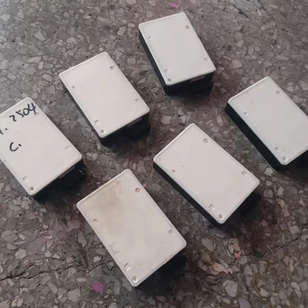 الأصلي A0009055701 لمرسيدس الاصطدام العمياء الرادار وحدة استشعار المسافة ZF A 000 905 57 01 W205 W222 W218