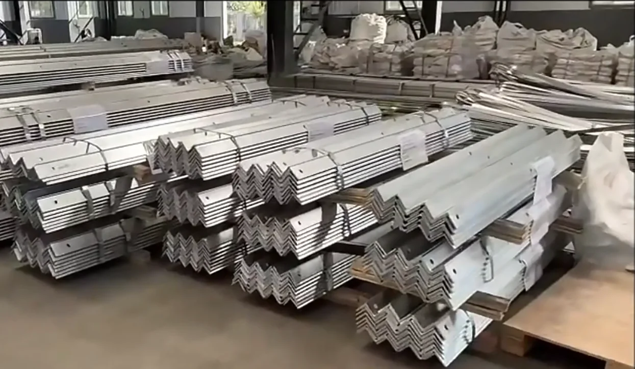 Tuofa Cross Arm 33kv 11 Kv Tie Strap Angle Steel Iron Channel Galvanizing Line Equal Angle  Hardware