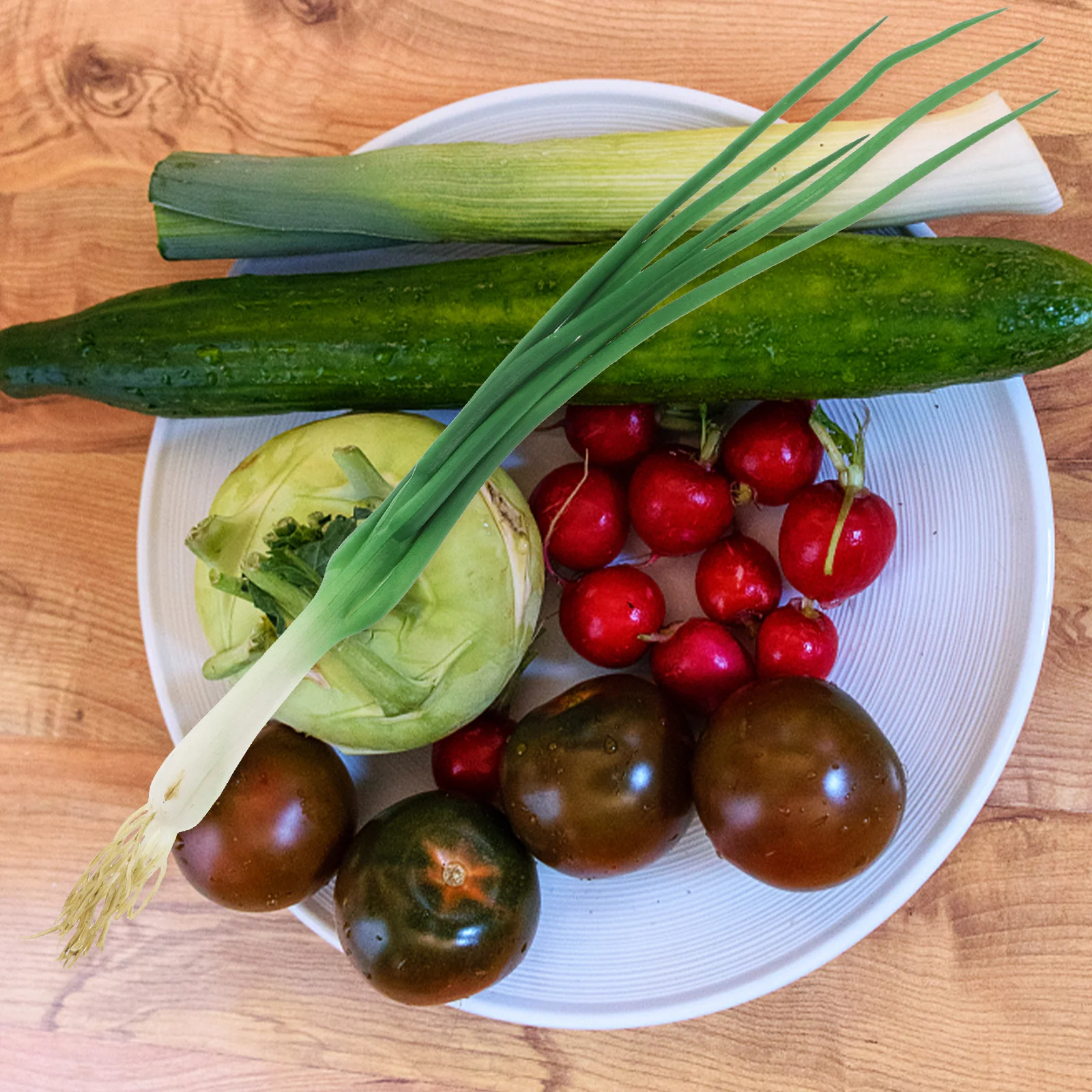 

Artificial Green Onions Lifelike Scallions Fake Vegetable Props Realistic Kitchen Decoration Shop Display Photo Props