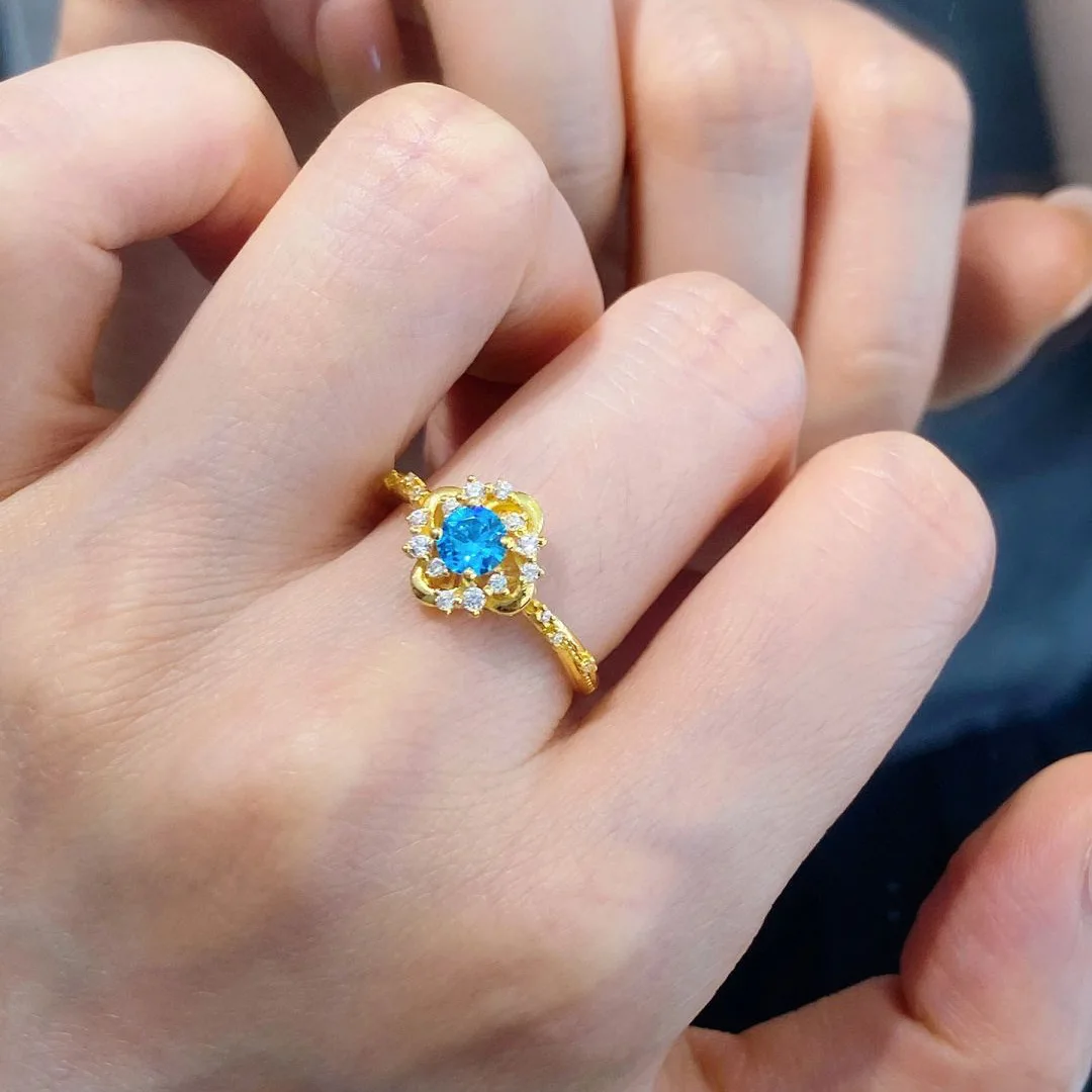 Creative Hollow Out…