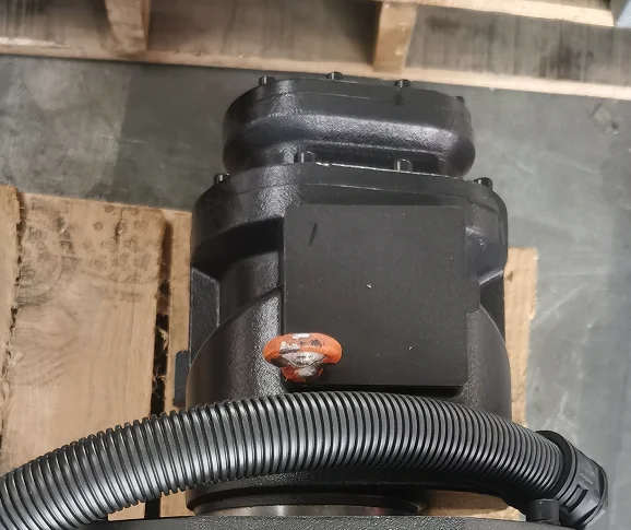 

Baosi Screw Air Compressor Rotor Air End 55kw YNT163R Industrial Compressor Parts