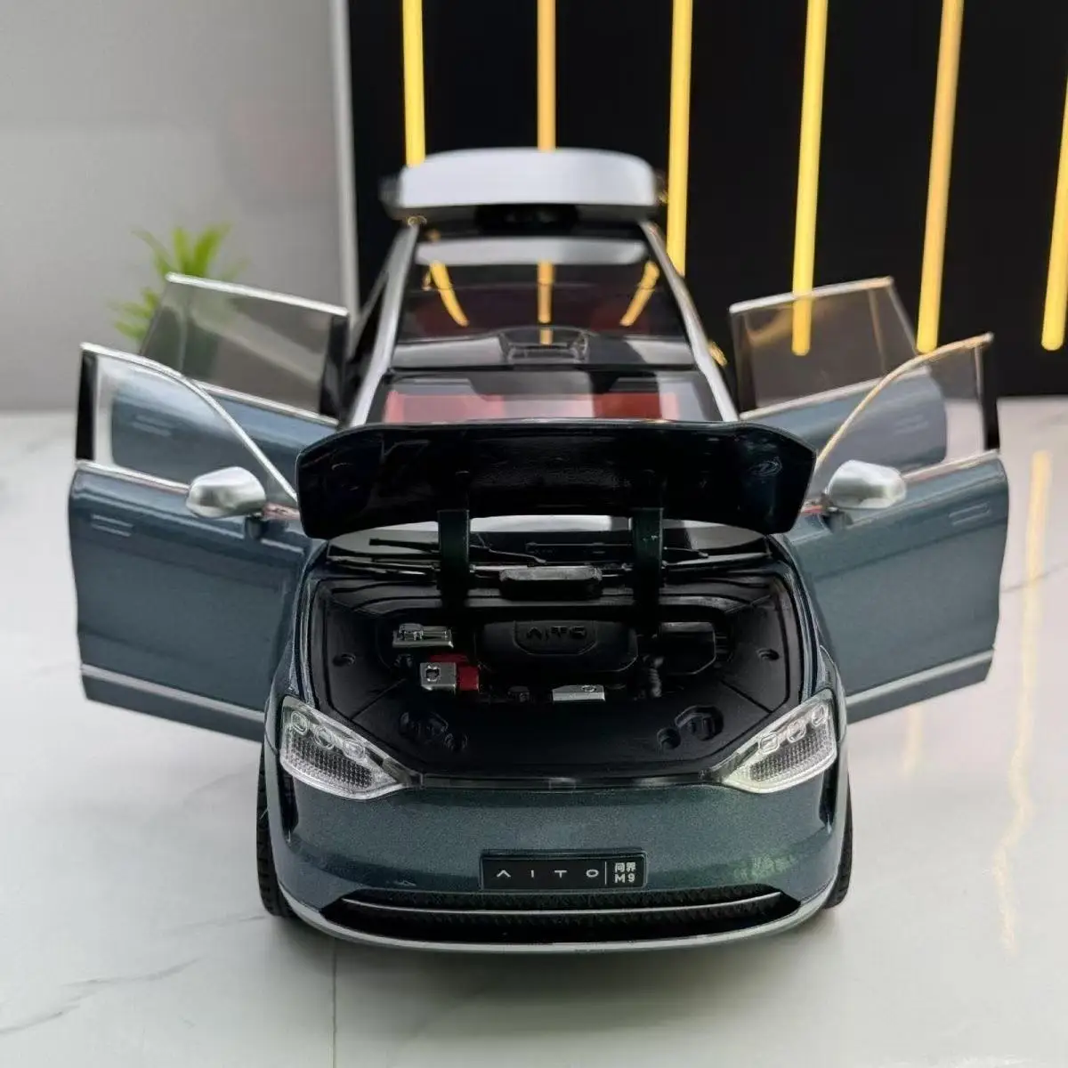 مقياس 1:24 AITO M9 سبيكة دييكاست سيارة لعبة نماذج 4 أبواب مفتوحة ضوء الصوت التراجع محاكاة الأعمال SUV للأطفال هدايا