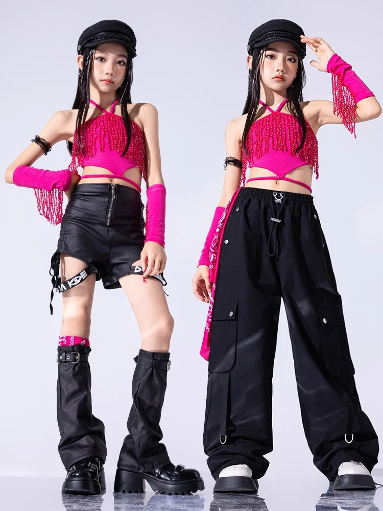 Dziecięce kostiumy do tańca hip-hopowego dla dziewczynek Rose Red Single Sleeve Tassel Top Black Pants Suit Jazz Dance Stage Clothes DQS16929