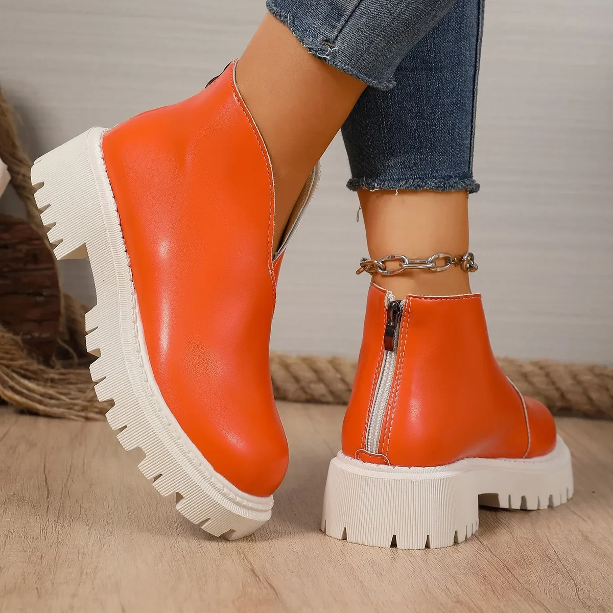 Winter-Damenstiefel mit mittelhohem Absatz, rutschfester Sohle und Reißverschluss hinten, modische High-Top-Schuhe, bequeme Outdoor-Sportschuhe. – Detail 5