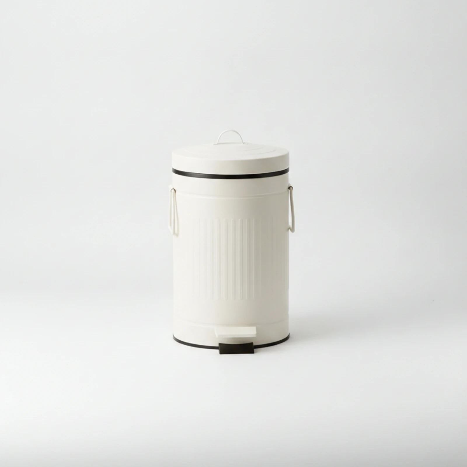 Trash Can with Foot Pedal Quiet Step Trash Can Pedal Bin Compact Long-Lasting for Bathroom, Bedroom