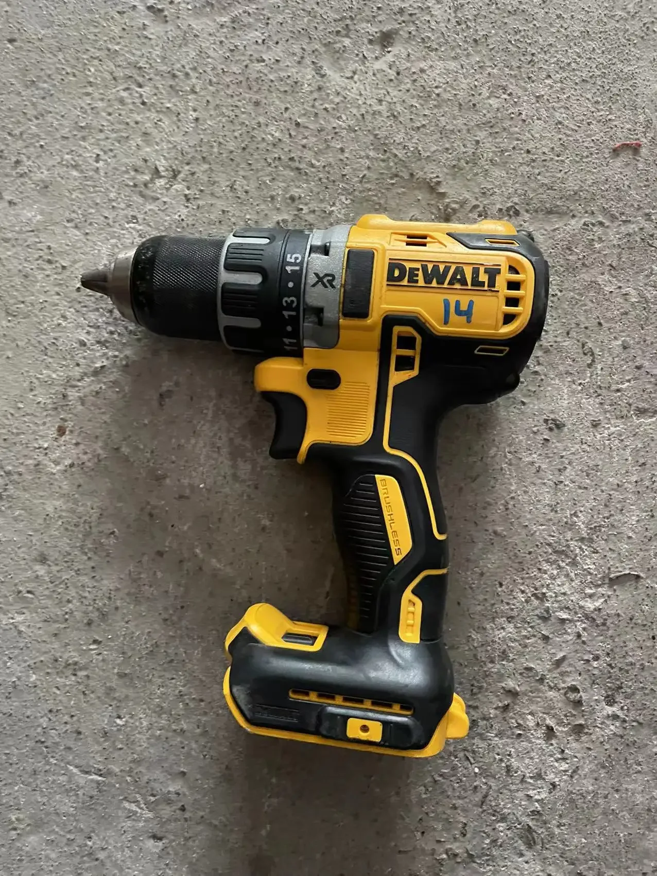 DeWalt DCD791 20-Volt Brushless Cordless 1/2