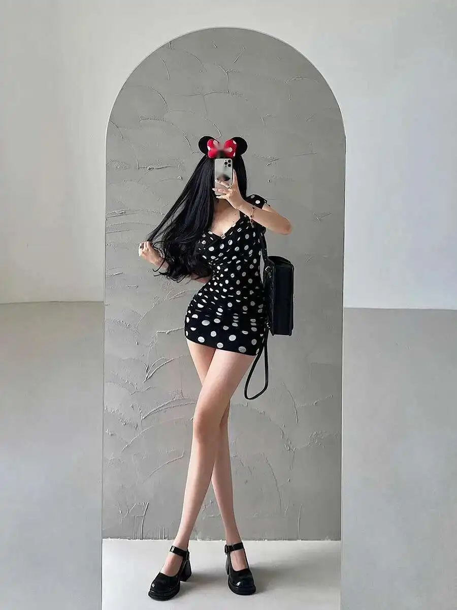 Desire Sexy Pure V-hals Laag Uitgesneden Geplooide Mesh Polka Dot Korte Mouw Jurk Elegante Korte T-shirt Mini Jurk Sexy Vrouwen top LDB7