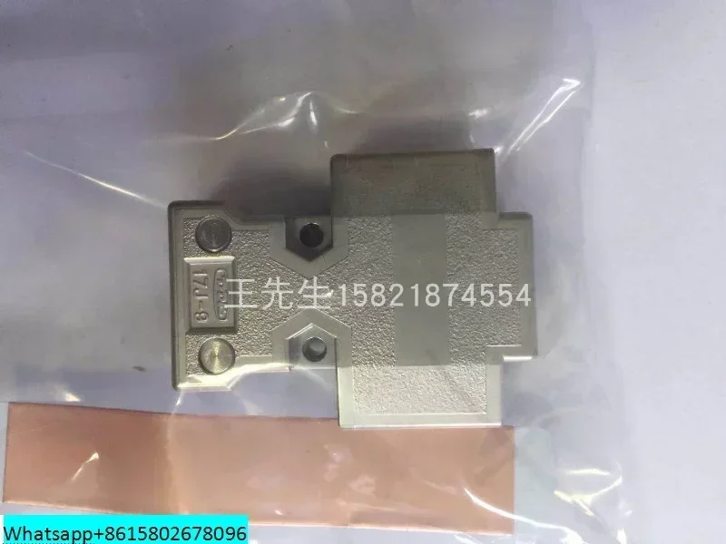 

Spot Japanese original imported DDK connector metal protective shell 17JE-09H-1A-CF
