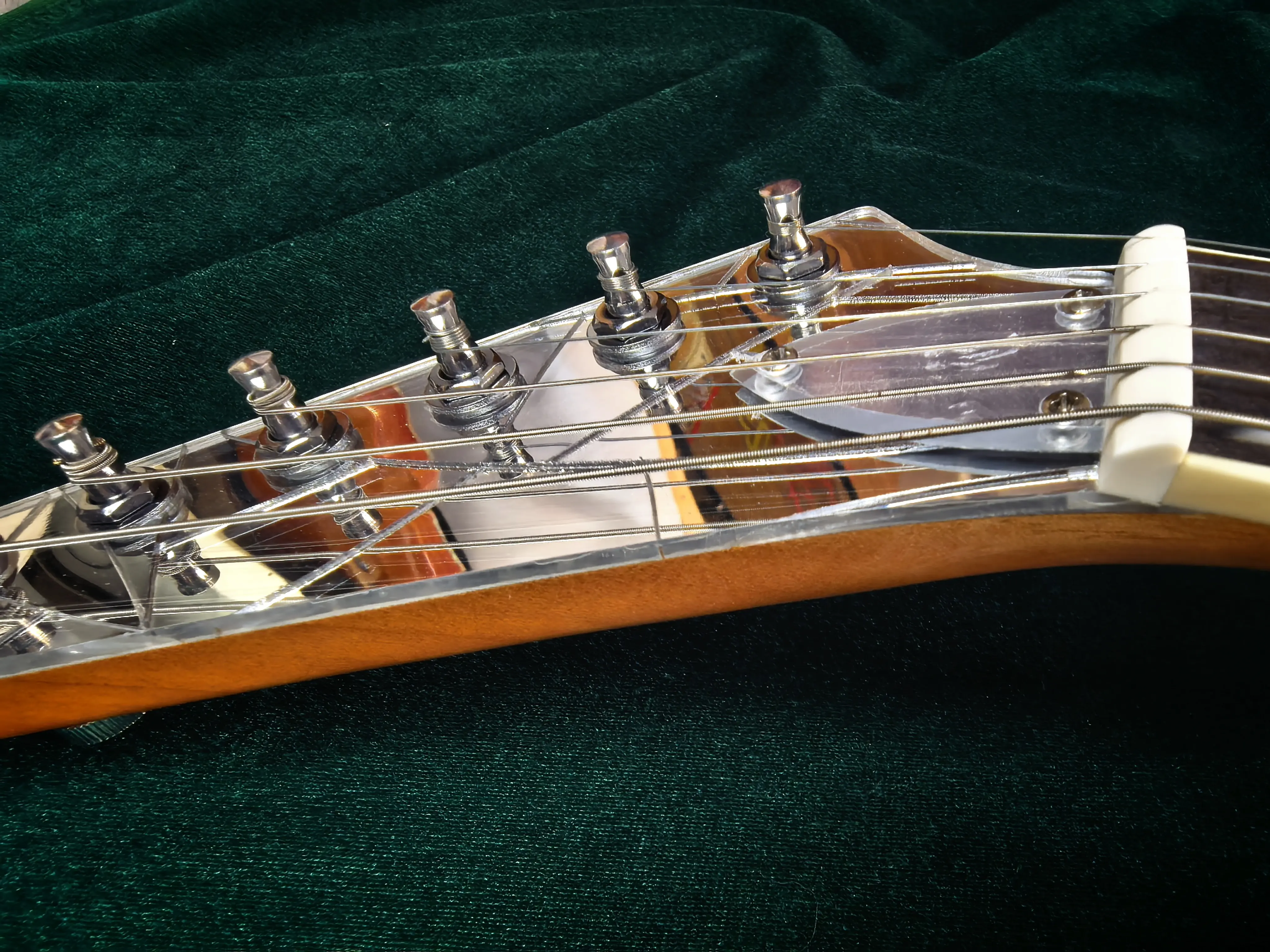 Broken Mirror 6-String Electric Guitar Nickel-Cobalt Pickups Lock-On Tuning Pegs in Stock