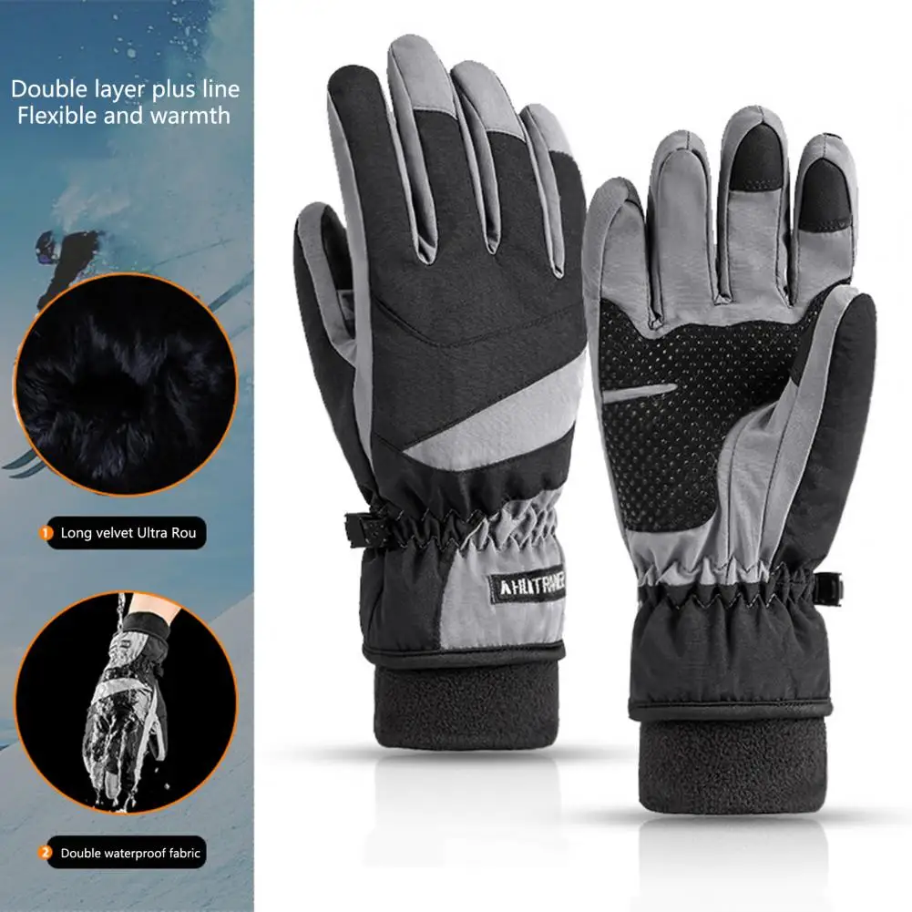 

Cycling Gloves 1 Pair Comfortable Elasticity Thermal Storage Male Outdoor Sports Warm Gloves for Winter Sports