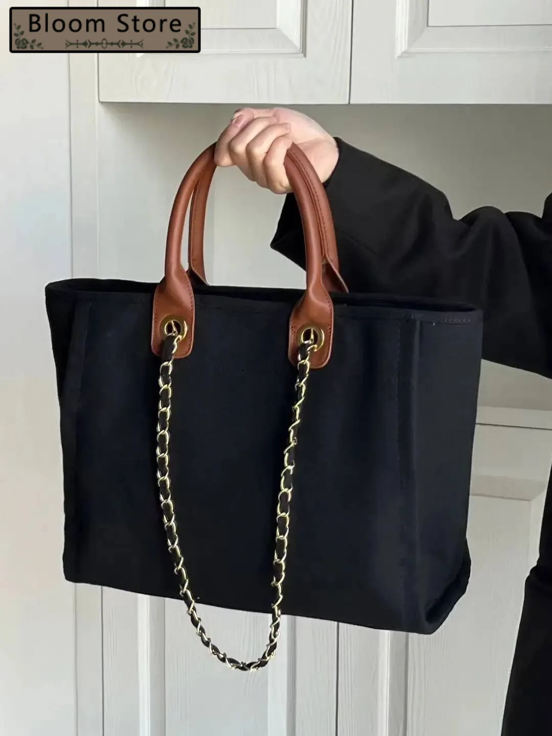 

Bloom Retro Large Capacity Black Tote Women Autumn Vintage Canvas Casual Handbag Female Haruku Aesthetic Shoulder Bag