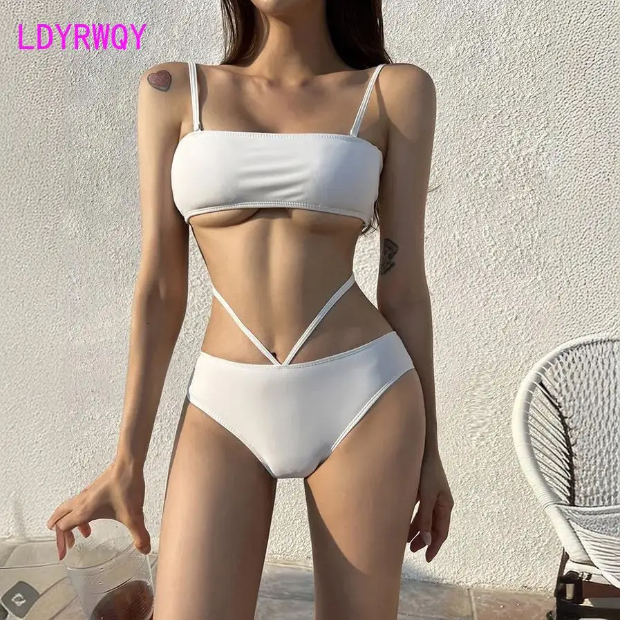 sexy three point bikini swimsuit, women's large chest exposed split neck, hot spring vacation swimsuit, bikini