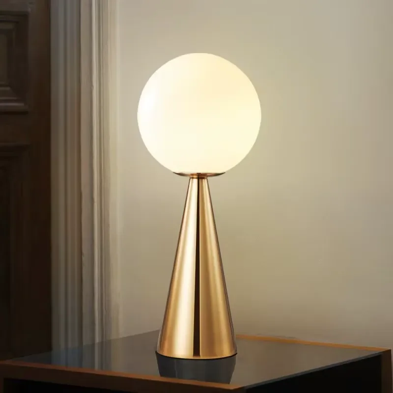 Modern Minimalist Gold Bedside Lamp Creative American Style Warm Light Hotel Desk Decor for Bedroom Home Nightstand Reading