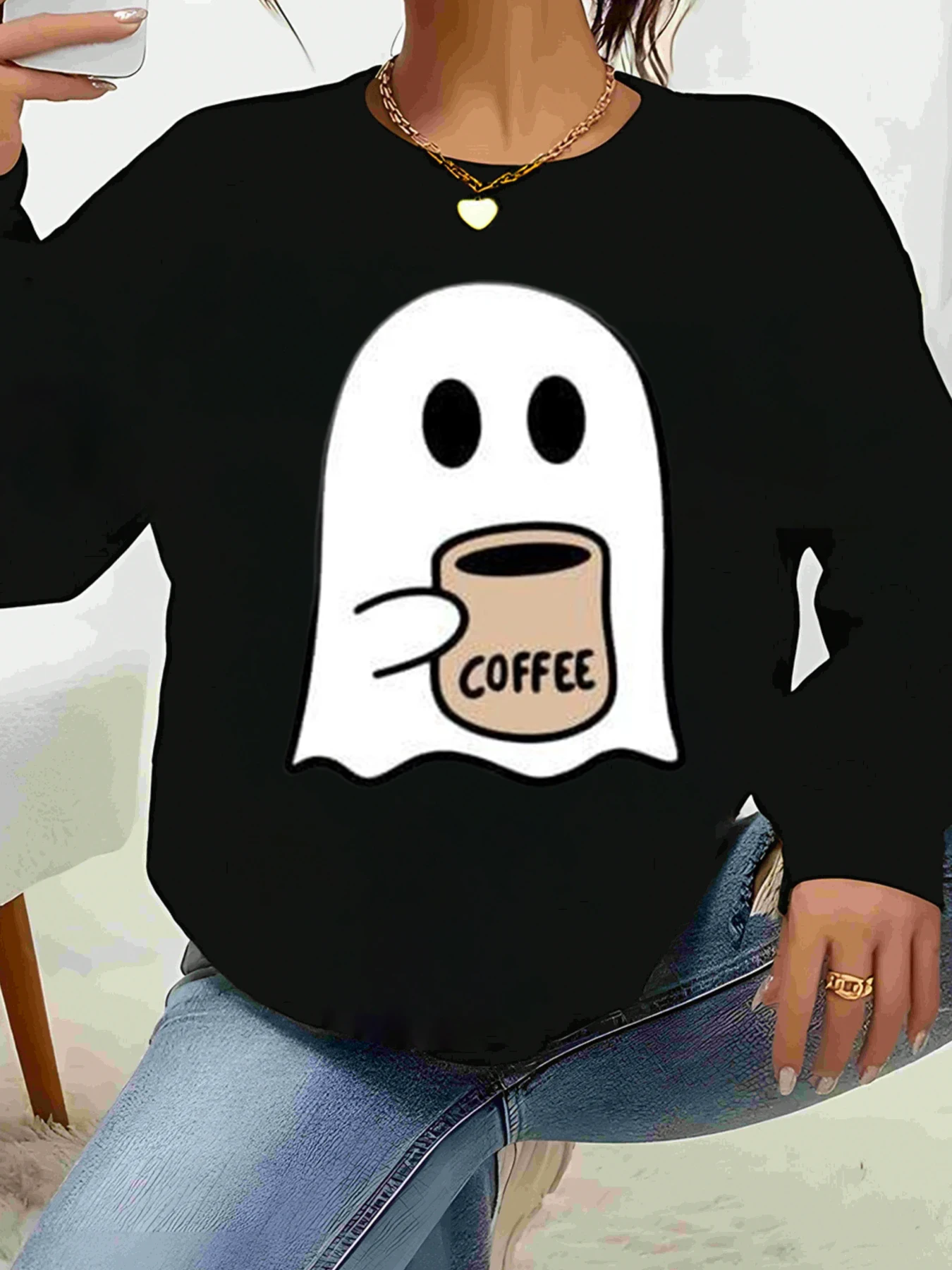 

Толстовка с круглым вырезом на Хэллоуин с принтом кофе-призрака, повседневная женская одежда