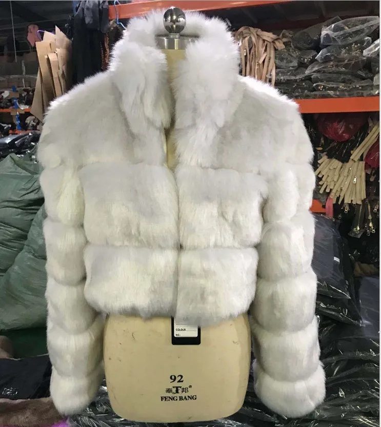 Chaqueta corta de piel sintética para mujer, piel versátil a la moda, cuello levantado, manga larga, chicas sexys, moda urbana para otoño e invierno 2025