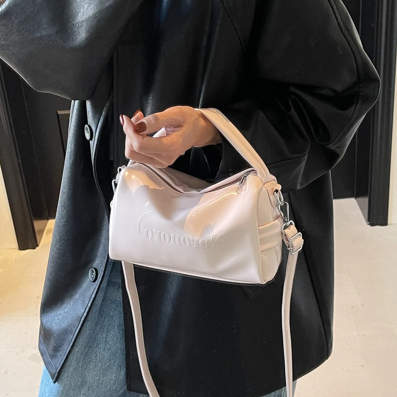 

Women High Quality PU Leather Handbags 2026 New Simple Design Zipper Square Bag Multifunctional Small Totes Single Shoulder Bag