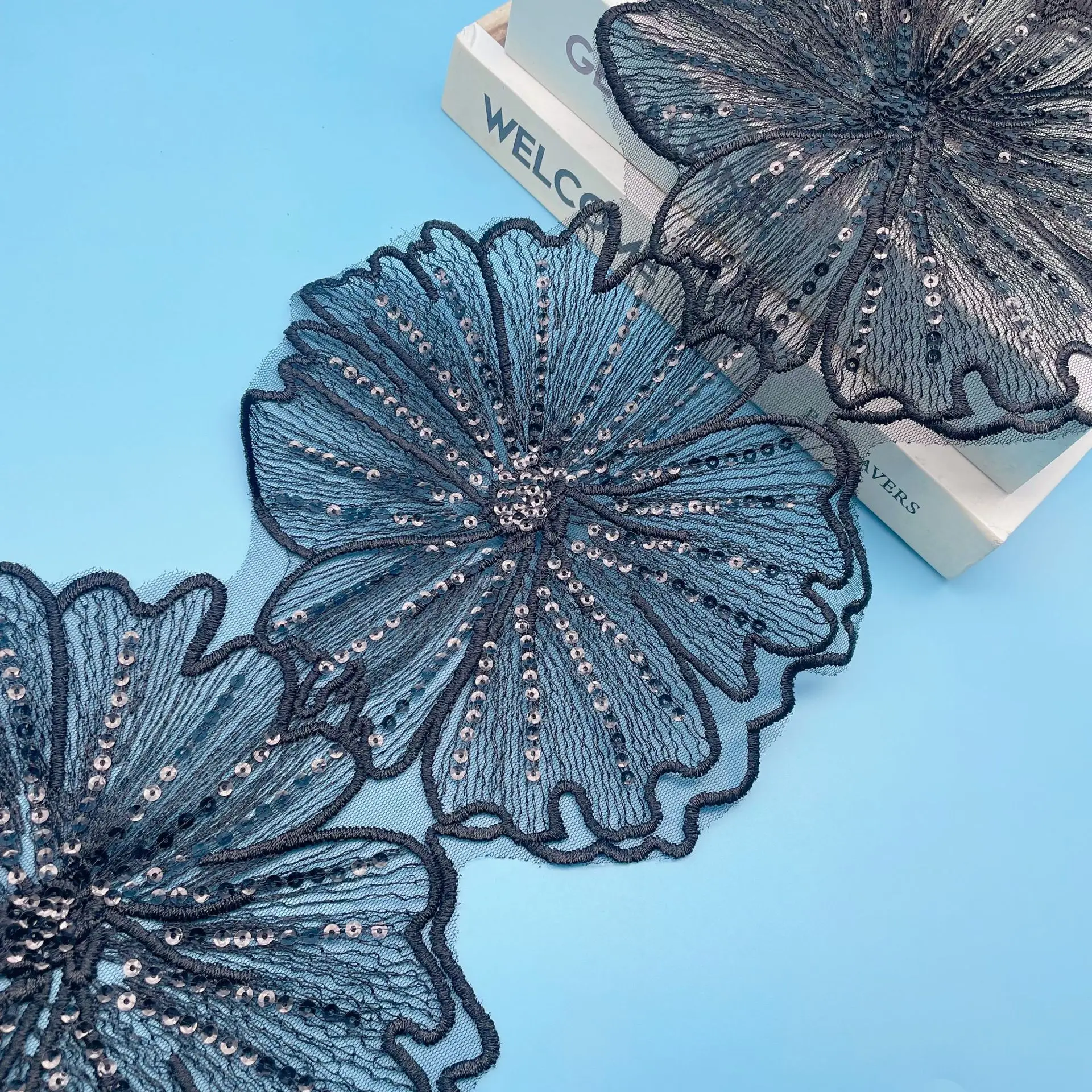 1 YARD กว้าง 20 ซม.งาช้างสีดําเย็บปักถักร้อยลูกไม้ Trim ชุดแต่งงานกระโปรง Cuffs ตกแต่งเสื้อผ้าอุปกรณ์เสริม