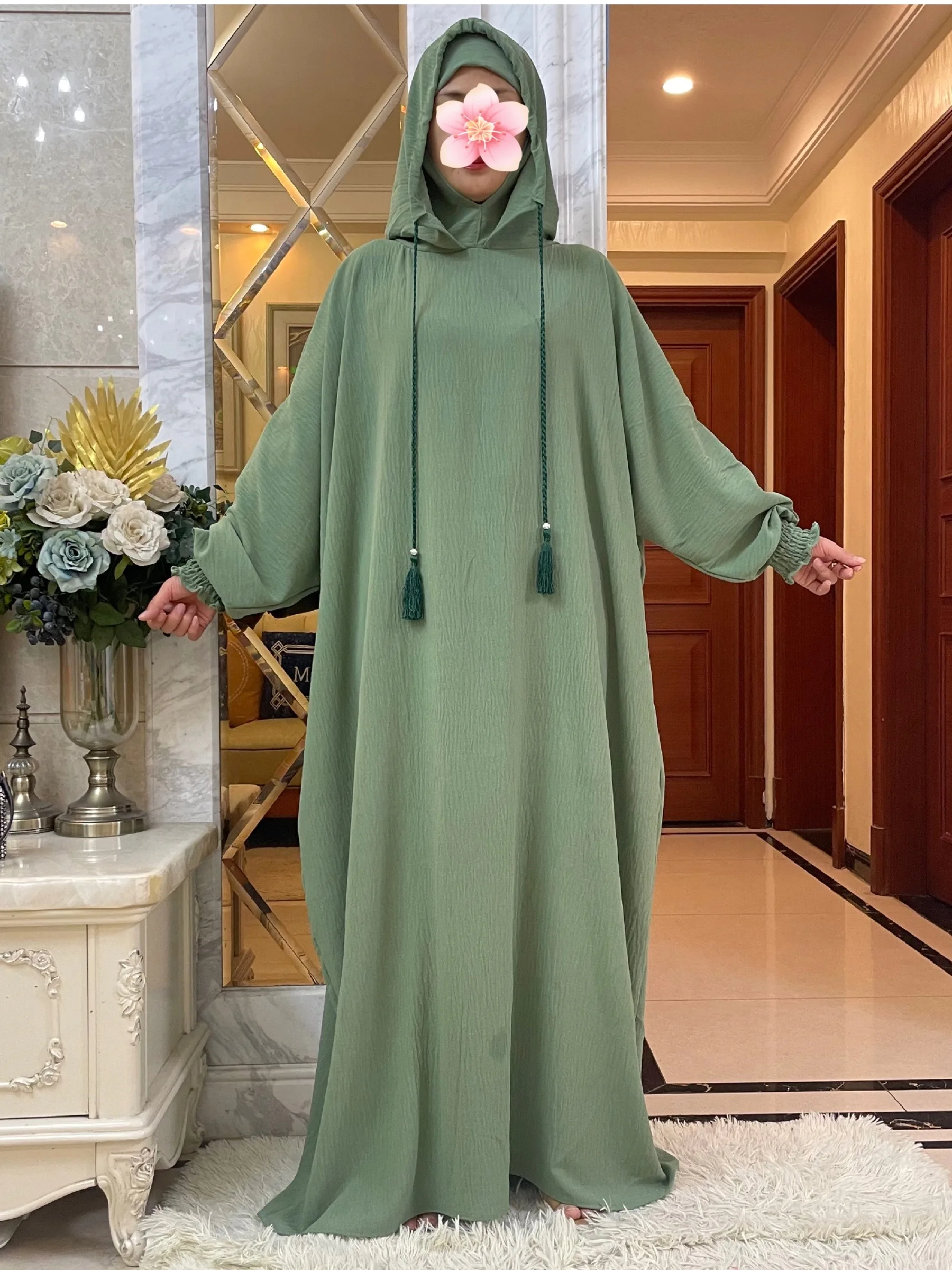 2024Saudi Women Abayas Muslim Ramadan Prayer Clothing With Hooded Jalaba Solid Casual Batwing Sleeve Arab Oriental Robe Eid