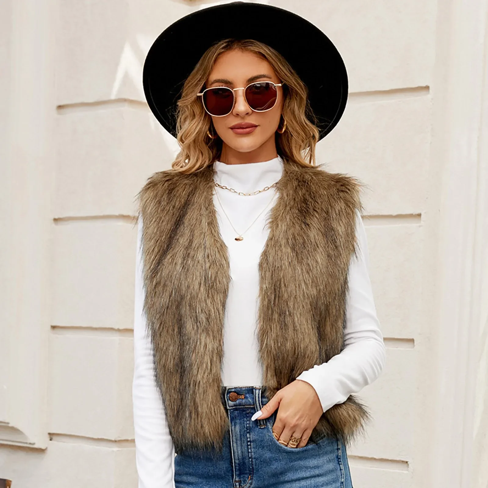 

Fall Winter Casual Street Wear 2025 Trendy Faux Fur Women's Vest Sleeveless Open Front Cardigan Jacket V Neck Fashion Outerwear