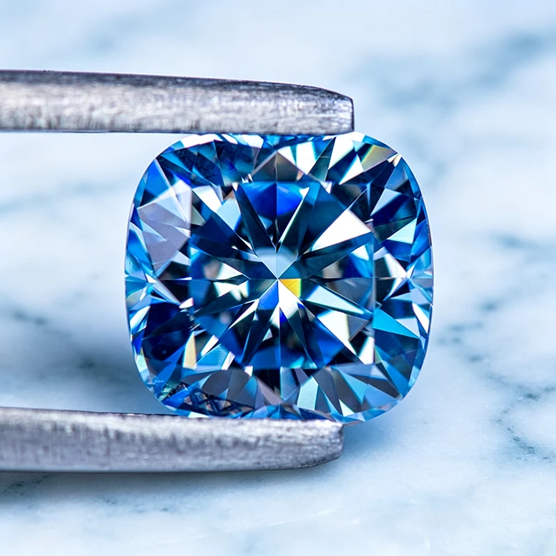 Moissanit-Stein im Kissen-Schliff, eisblau, Edelstein für DIY-Schmuckherstellung, besteht den Diamanttest mit Zertifikat – Detail 5