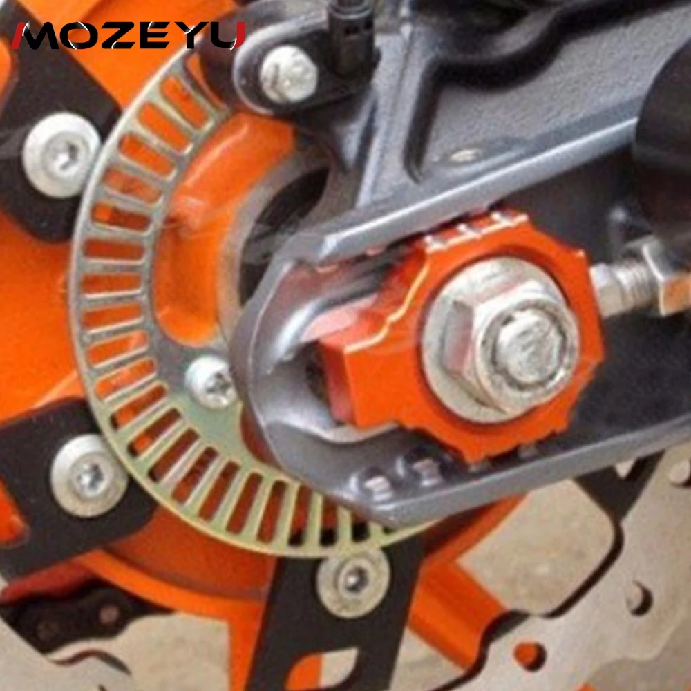 2024 NEW Orange Motorcycle Chain Adjusters Blockers CNC Aluminum for KTM Duke 390 RC125 RC200 RC390 Duke 125 200 All Years