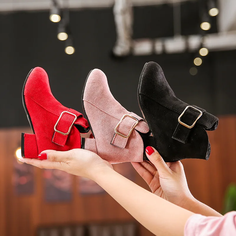

Kid Fashion Boots Girls High Heels British Style Princess Shoes New Children's Solid Color Short Boots Girls Ankle Strap Velcro
