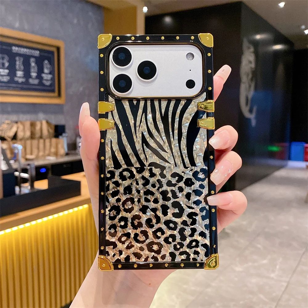 Luxury Leopard Gold Plating Case for iPhone 17 Pro Max/16/15/14/13/12/11/XR/8 Plus Glitter Diamond Ring Stand Cover Funda 17