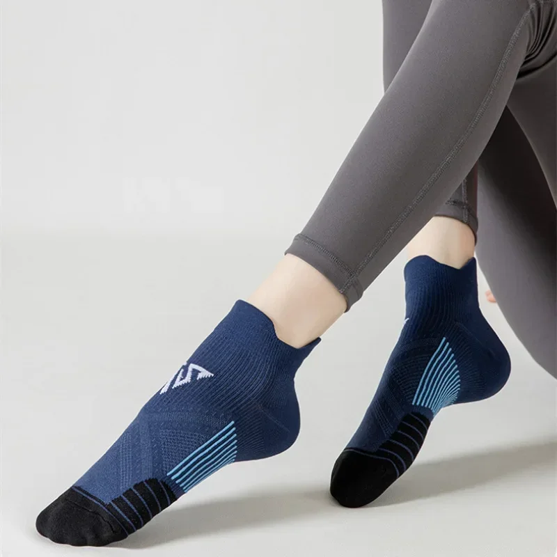 Professional Running Socks Summer Quick Dry Sports Socks Breathable Fitness Gym Marathon Riding Cycling Socks for Men Women